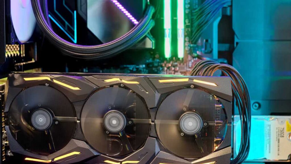 When Do GPU Fans Spin